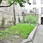 Studio Cache, Canal Saint-Martin