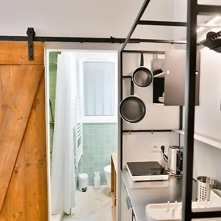 Apartment Studio Cache, Canal Saint-martin Paris